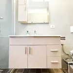 Apartament Beachfront Bliss *