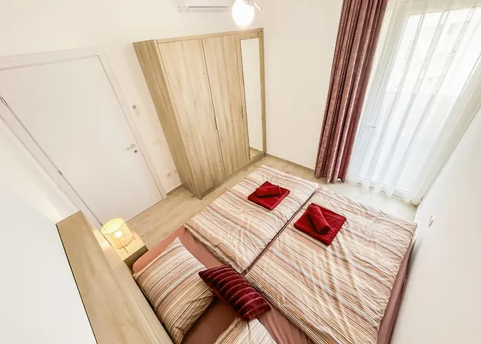 Beachfront Bliss Apartment